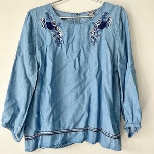 G.H. Bass Embroidered Denim Blouse Size L